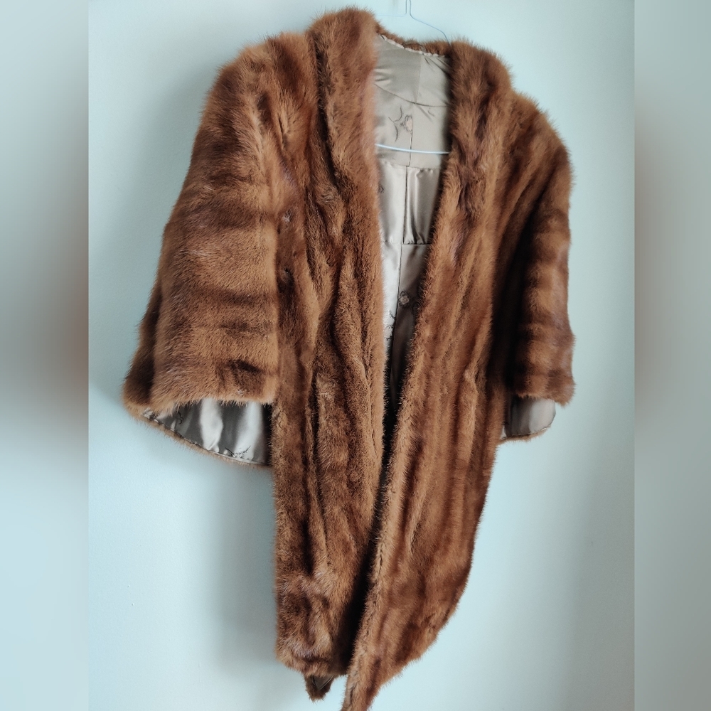 Vintage Hazelnut Mink Fur Stole Cape